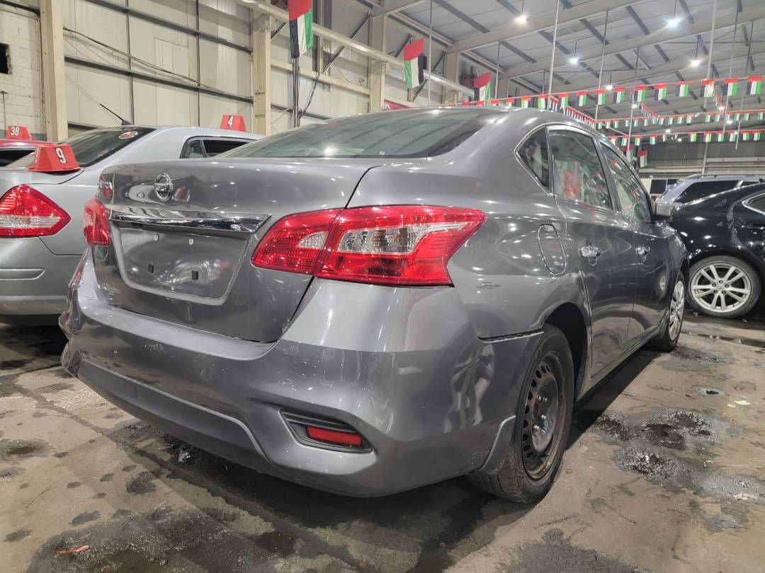 2019 NISSAN SENTRA — 207320 Miles — Lot 39818899 — Souq - Marhaba Auctions Used Cars - Image 4