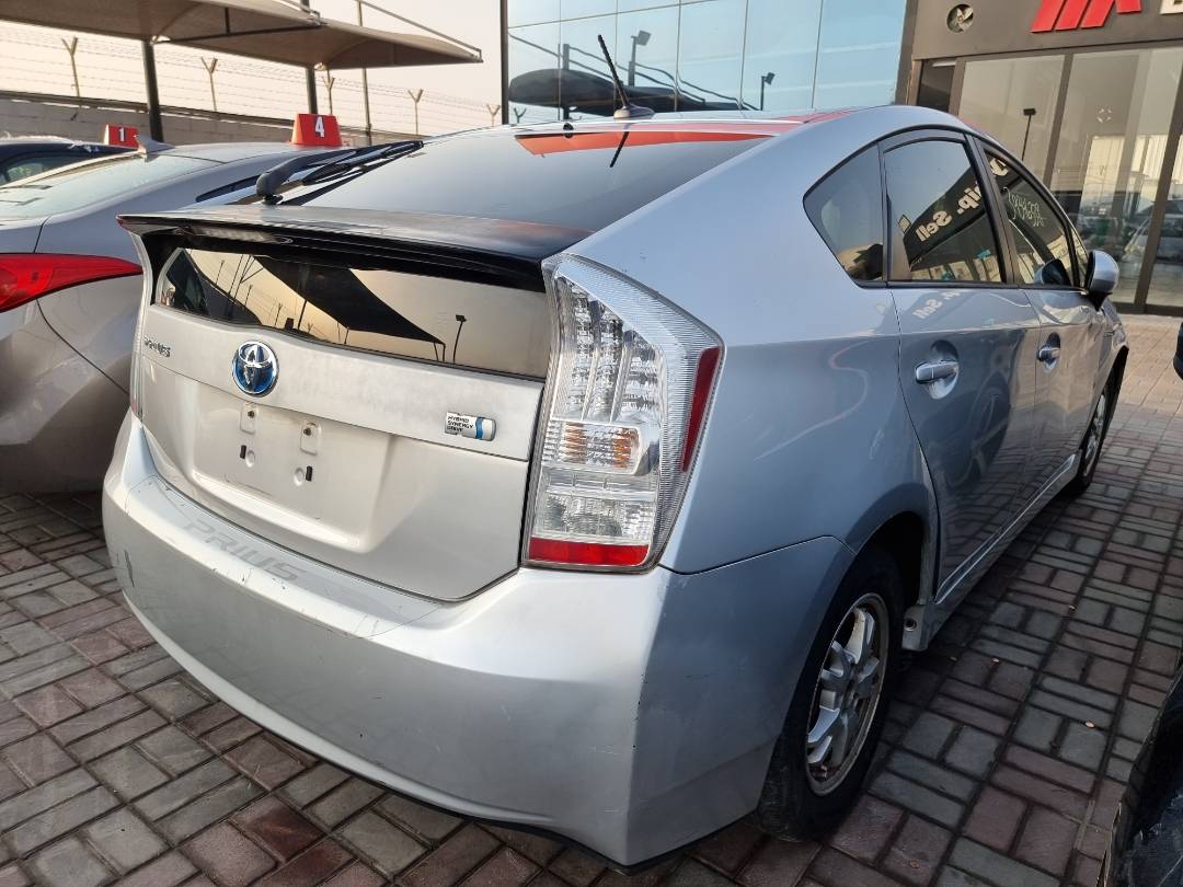 2010 TOYOTA PRIUS — 254169 Miles — Lot 125487 — Ind. 12 - Marhaba Auctions Used Cars - Image 5