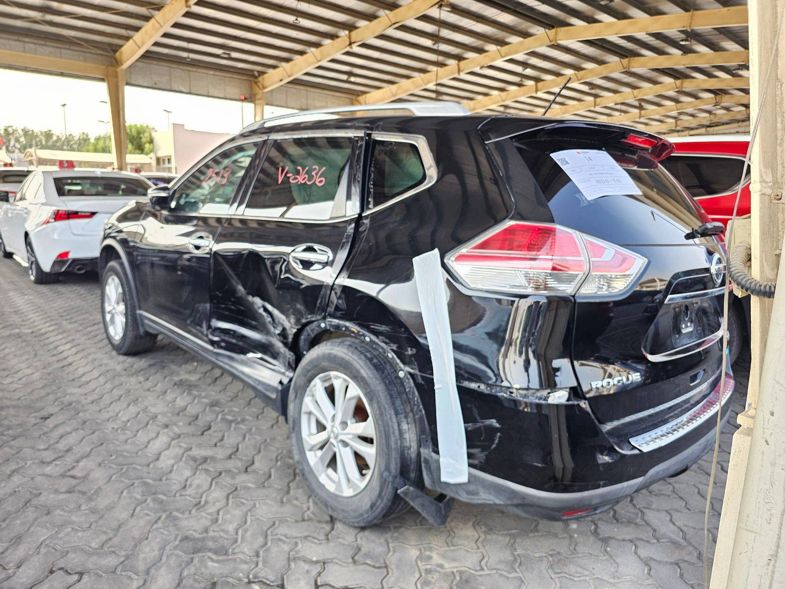 2014 NISSAN ROGUE — 182515 Miles — Lot V7EC812636 — Souq - Marhaba Auctions Used Cars - Image 5