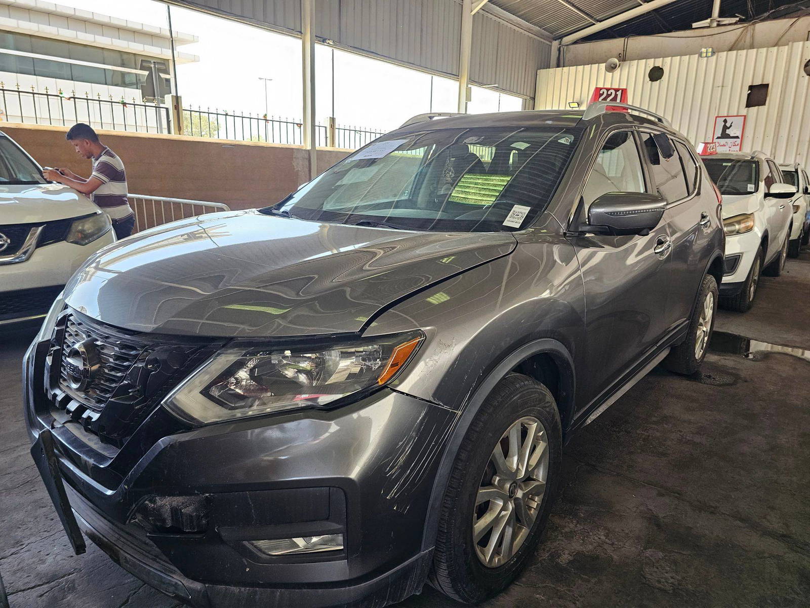 NISSAN ROGUE 2017 - Marhaba Auction Used Cars - Image 3