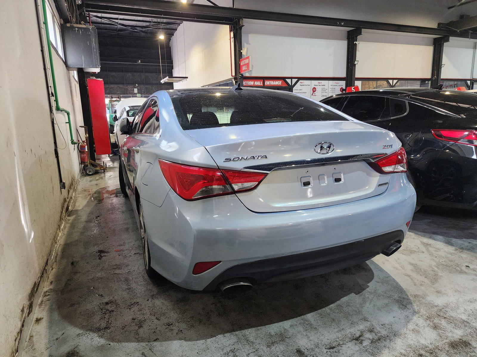 2014 HYUNDAI SONATA — 167067 Miles — Lot 113343 — Al Quoz - Marhaba Auctions Used Cars - Image 6