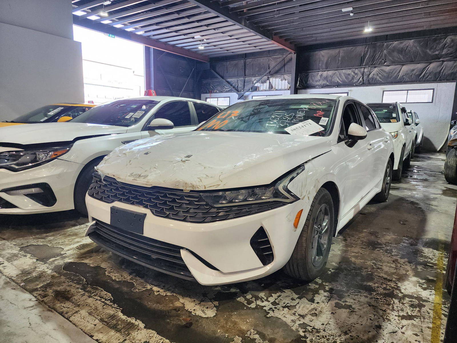 2022 KIA K5 — 49105 Miles — Lot 38524171 — Main - Marhaba Auctions Used Cars - Image 4