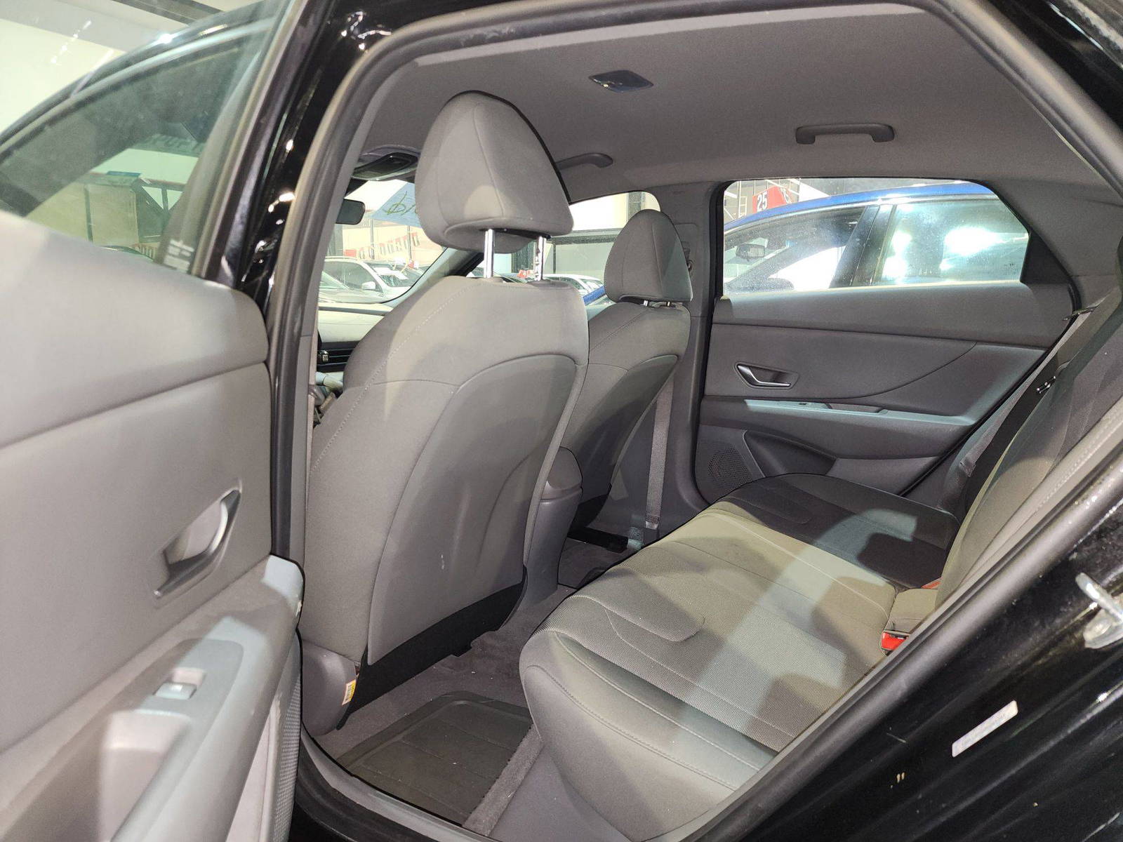 2022 HYUNDAI ELANTRA — 78292 Miles — Lot 87484384 — Souq - Marhaba Auctions Used Cars - Image 7