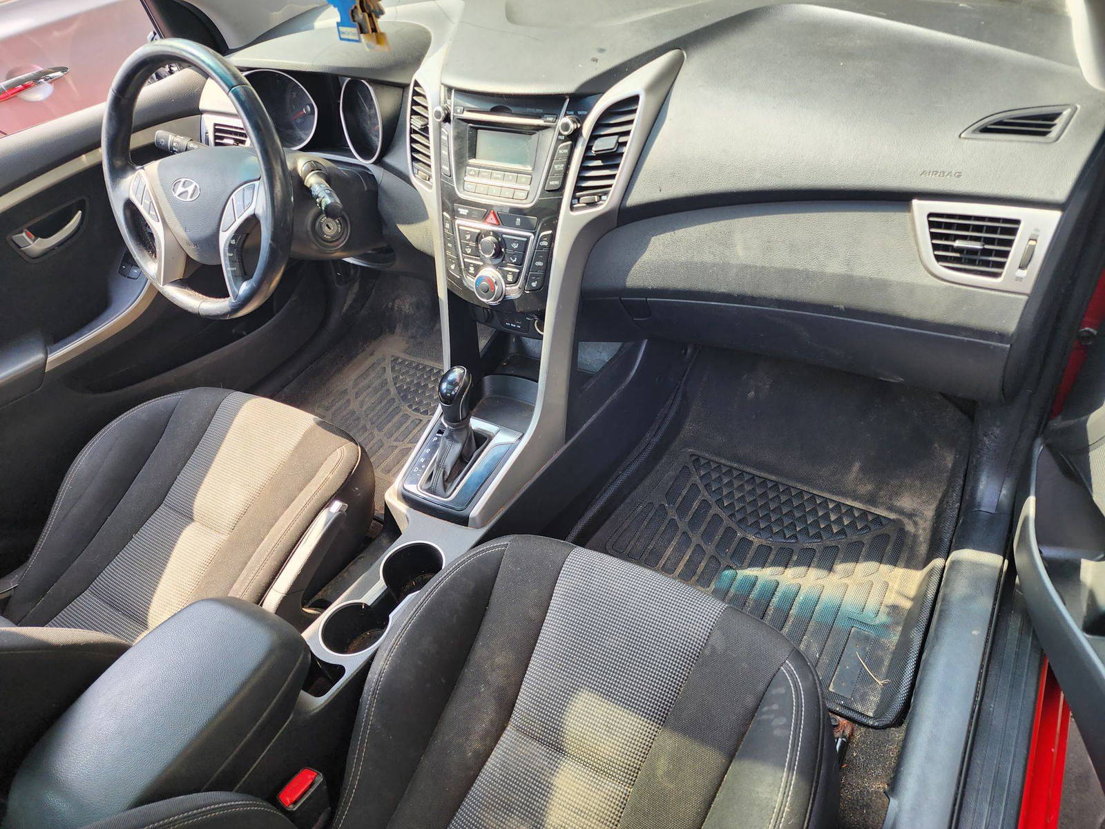 2013 HYUNDAI ELANTRA — 236577 KM — Lot 236577 - Marhaba Auctions Used Cars - Image 9