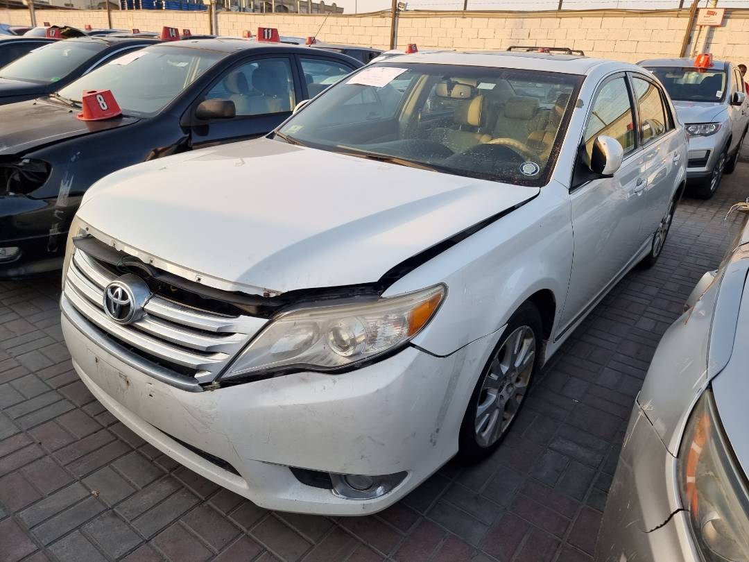 2011 TOYOTA AVALON — 190410 Miles — Lot 125478 — Ind. 12 - Marhaba Auctions Used Cars - Image 4