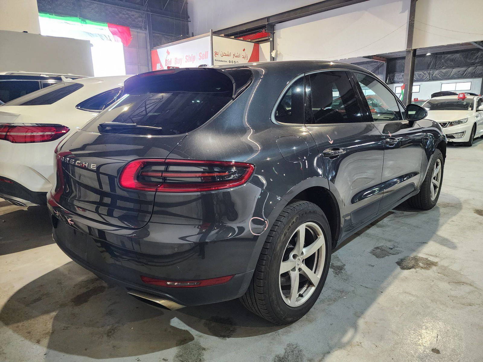 2018 PORSCHE MACAN — 114361 Miles — Lot 41423025 — Main - Marhaba Auctions Used Cars - Image 3