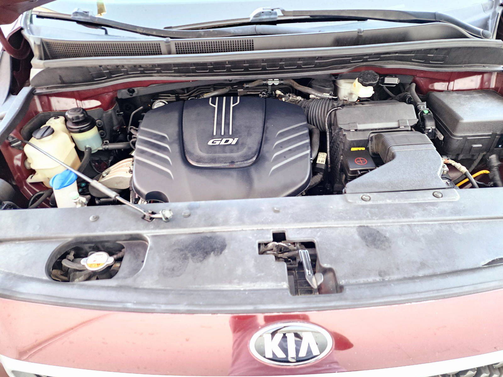 2017 KIA SEDONA — 137065 Miles — Lot 6247605 — Souq - Marhaba Auctions Used Cars - Image 11