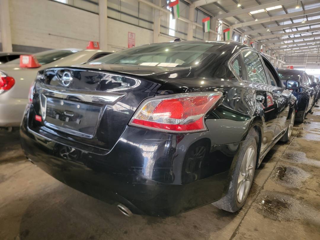 2015 NISSAN ALTIMA — 106744 Miles — Lot FC213561 — Main - Marhaba Auctions Used Cars - Image 3
