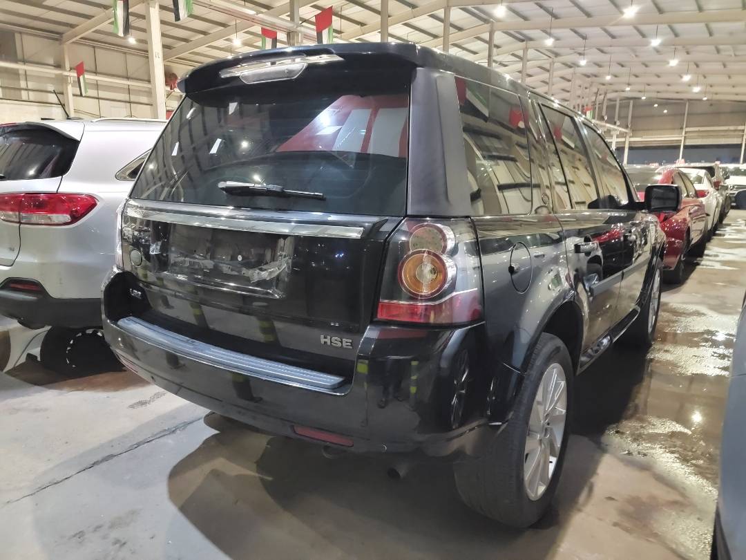 2014 LAND ROVER LR2 — 175563 KM — Lot EH396465 — Main - Marhaba Auctions Used Cars - Image 3
