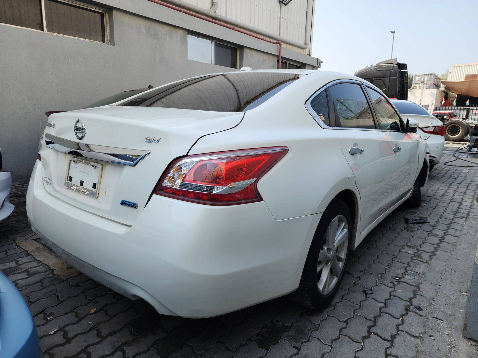 2013 NISSAN ALTIMA — 257817 Miles — Lot 69925374 — Al Quoz - Marhaba Auctions Used Cars - Image 5