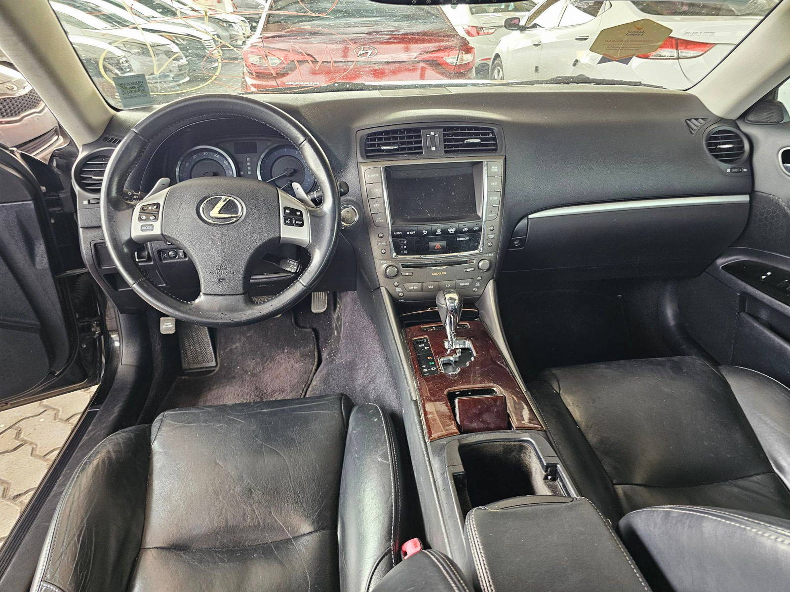 2011 LEXUS IS 250 — 179376 Miles — Lot 49795435 — Souq - Marhaba Auctions Used Cars - Image 5