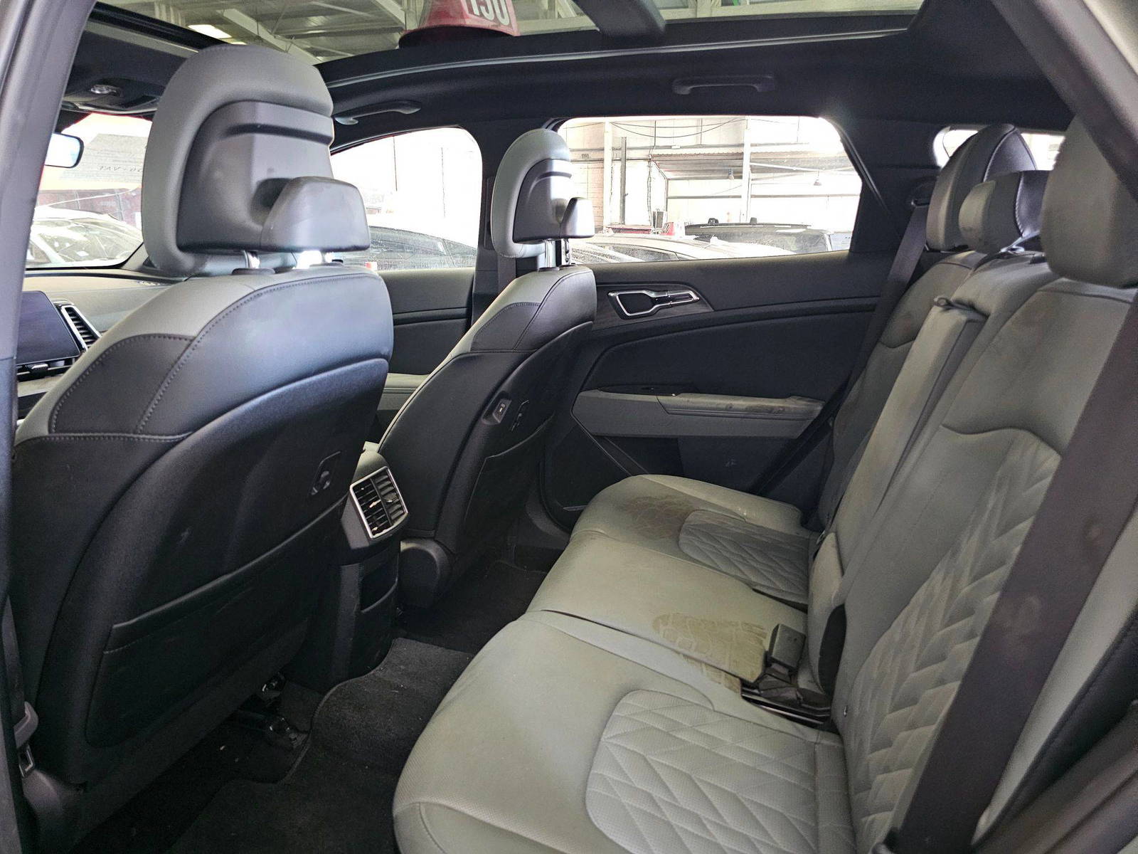 KIA SPORTAGE 2023 - Marhaba Auction Used Cars - Image 5