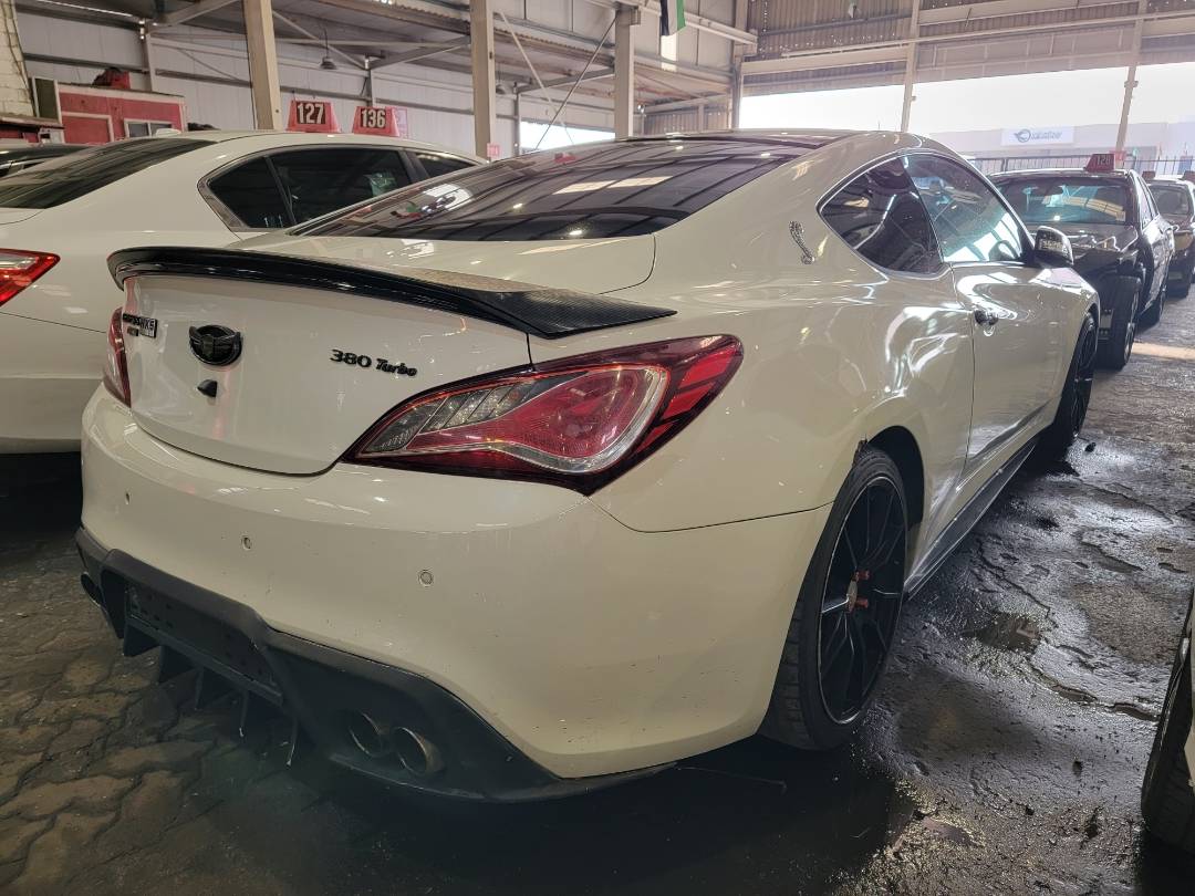 2009 HYUNDAI GENESIS — 160174 KM — Lot U026033 — Main - Marhaba Auctions Used Cars - Image 3