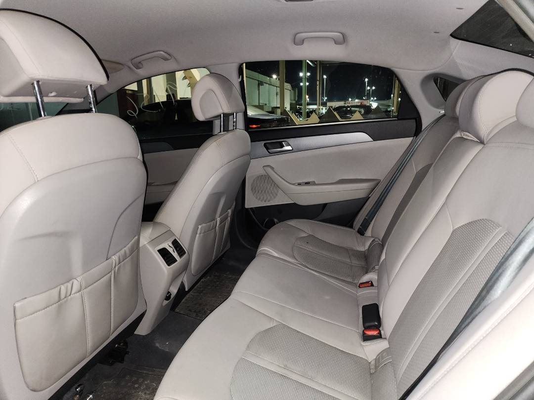 2015 HYUNDAI SONATA — 186397 KM — Lot 005138 — Souq - Marhaba Auctions Used Cars - Image 9