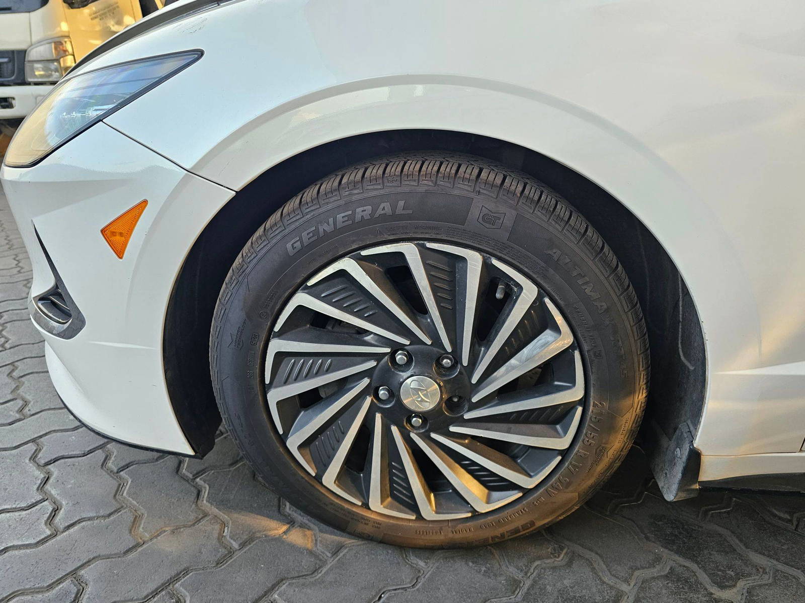 HYUNDAI SONATA 2021 - Marhaba Auction Used Cars - Image 11