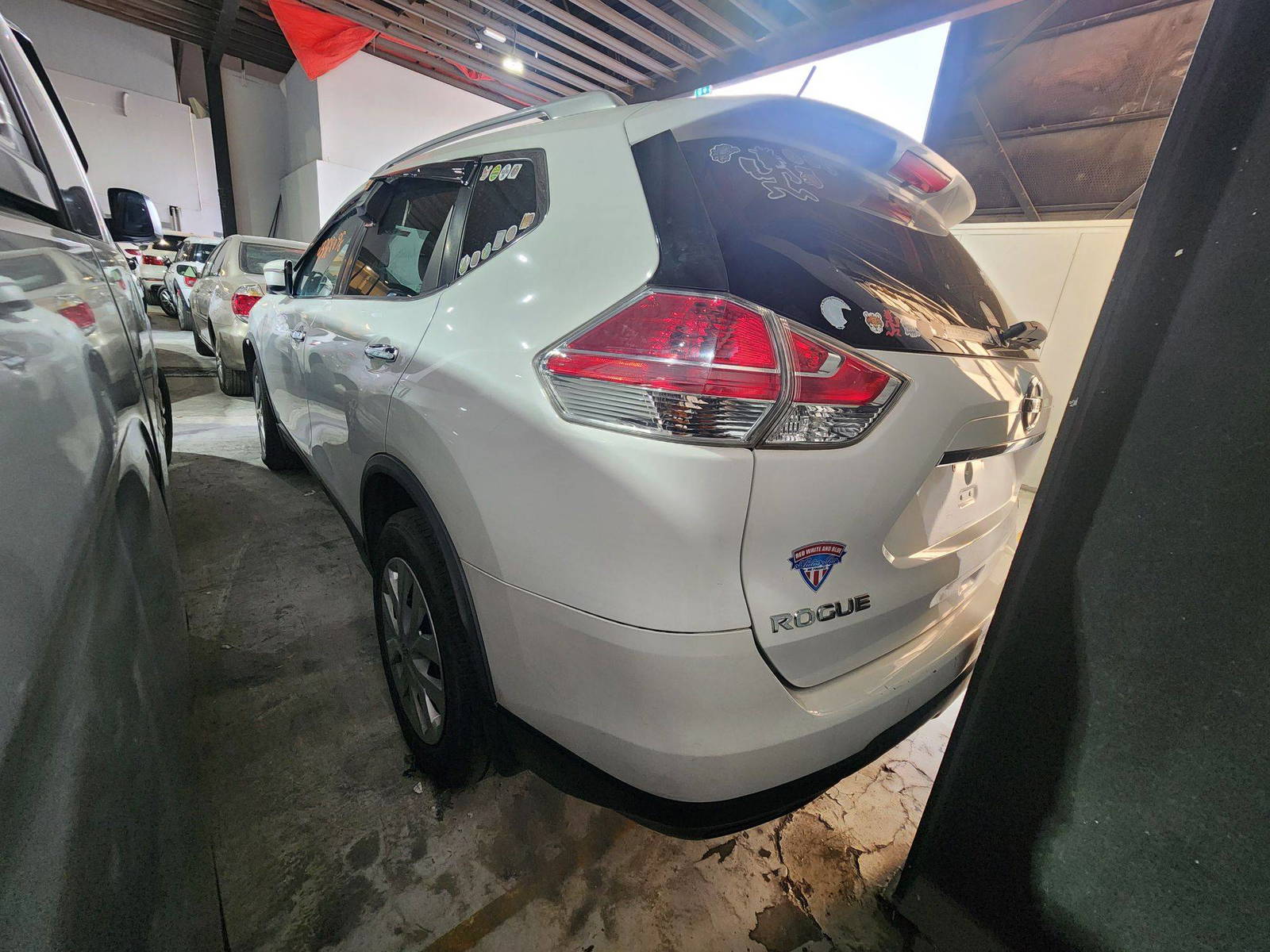2016 NISSAN ROGUE — 152639 Miles — Lot V8GP706700 — Al Quoz - Marhaba Auctions Used Cars - Image 6