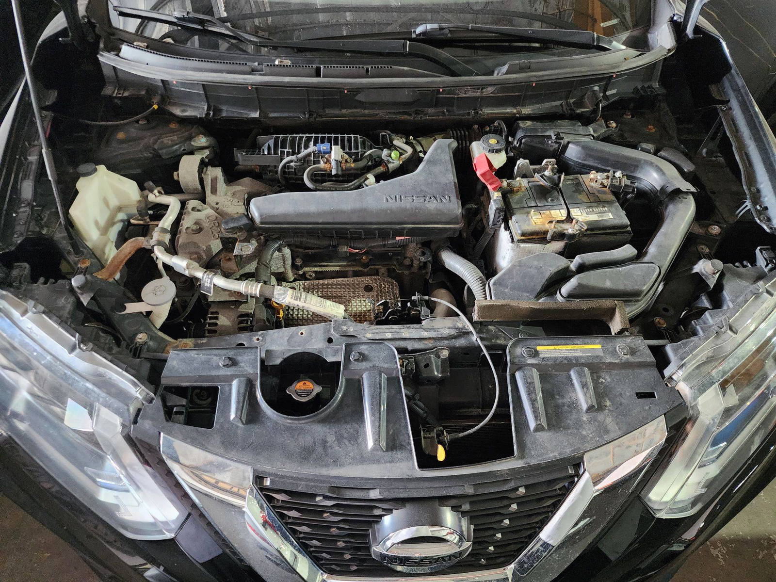 2017 NISSAN ROGUE — 127871 KM — Lot 88244795 — Souq - Marhaba Auctions Used Cars - Image 12
