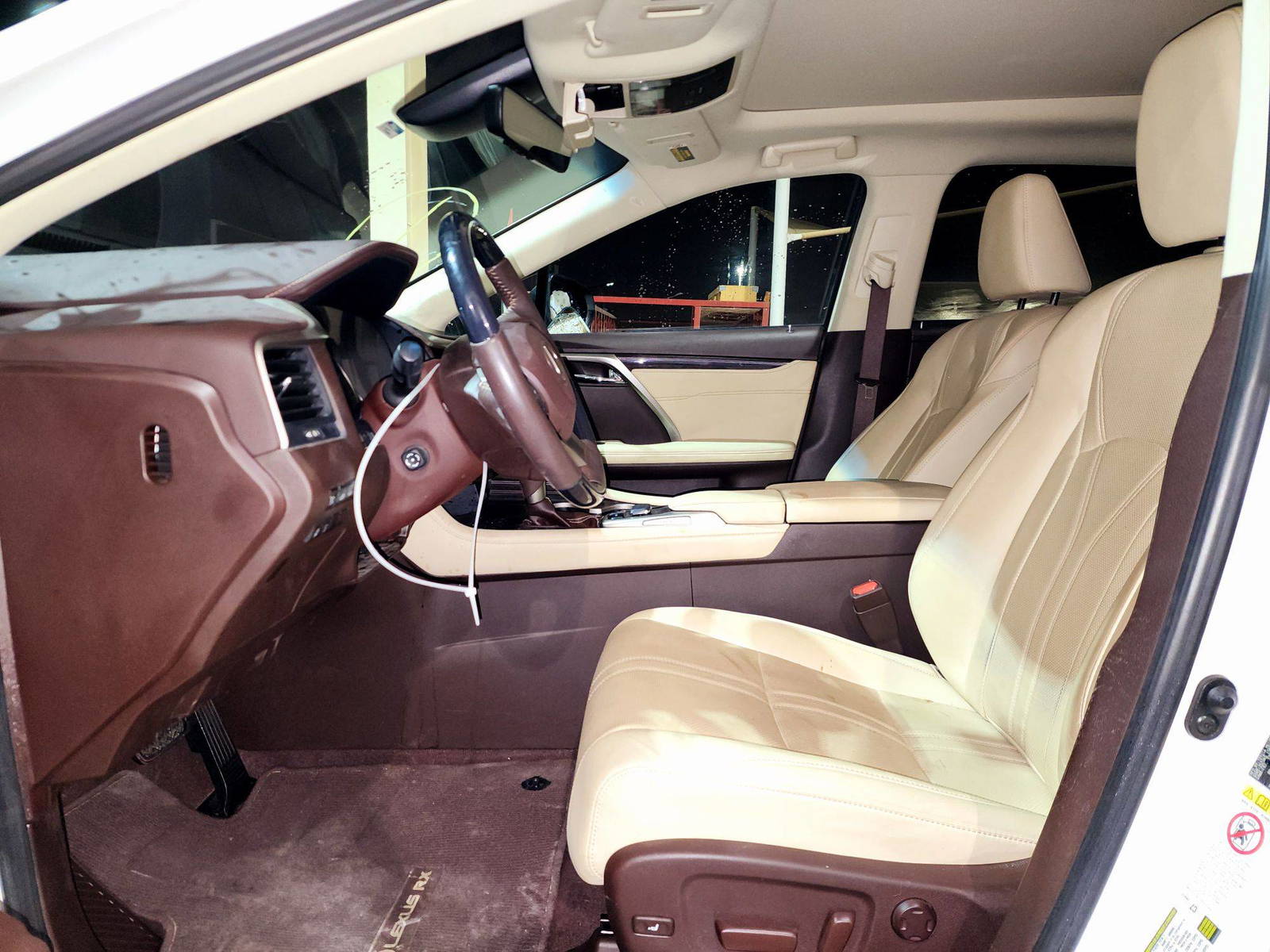 2019 LEXUS RX 350 — 69058 Miles — Lot 78239464 — Souq - Marhaba Auctions Used Cars - Image 9