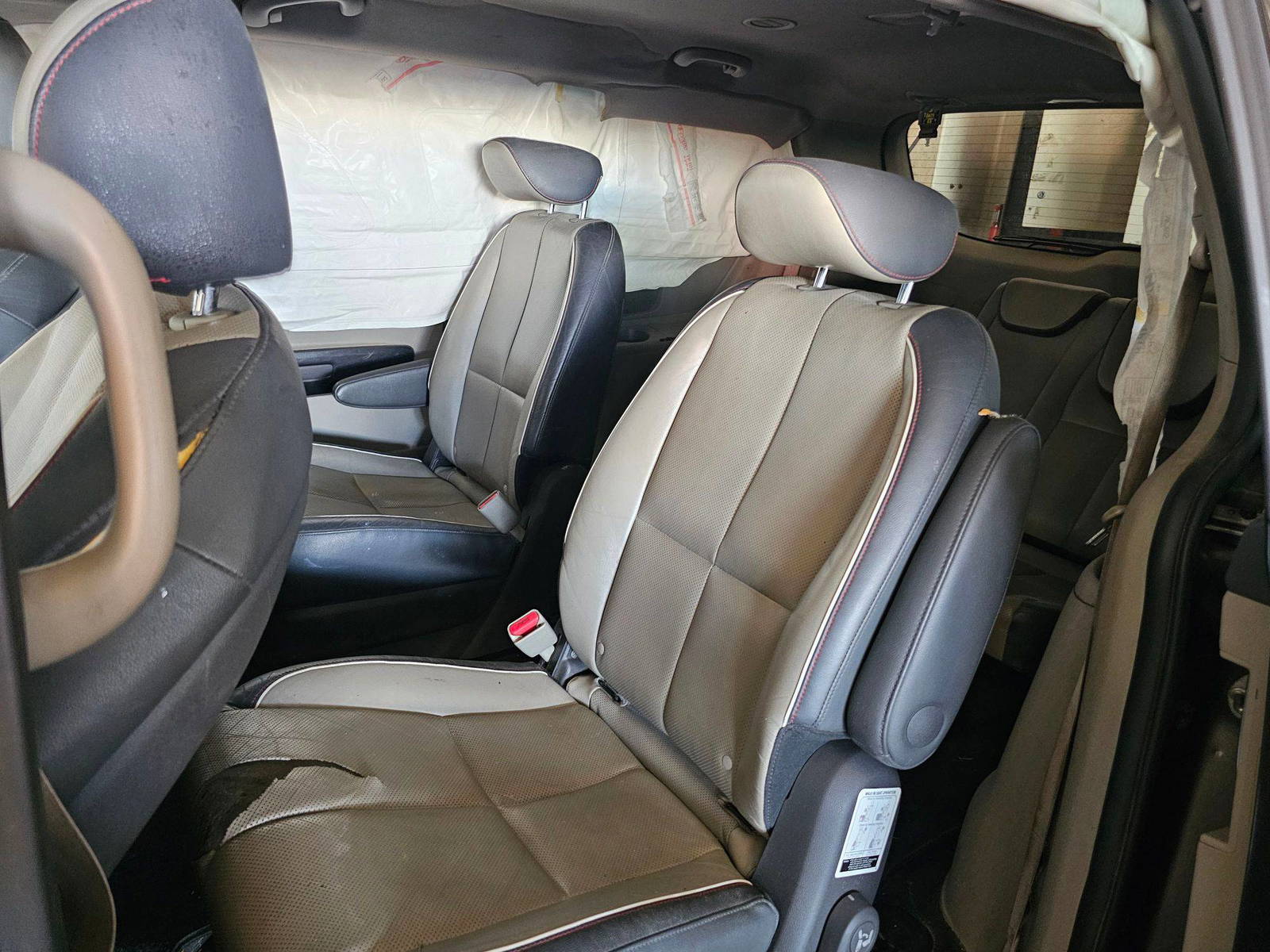2016 KIA SEDONA — 105888 Miles — Lot G6184313 - Marhaba Auctions Used Cars - Image 7