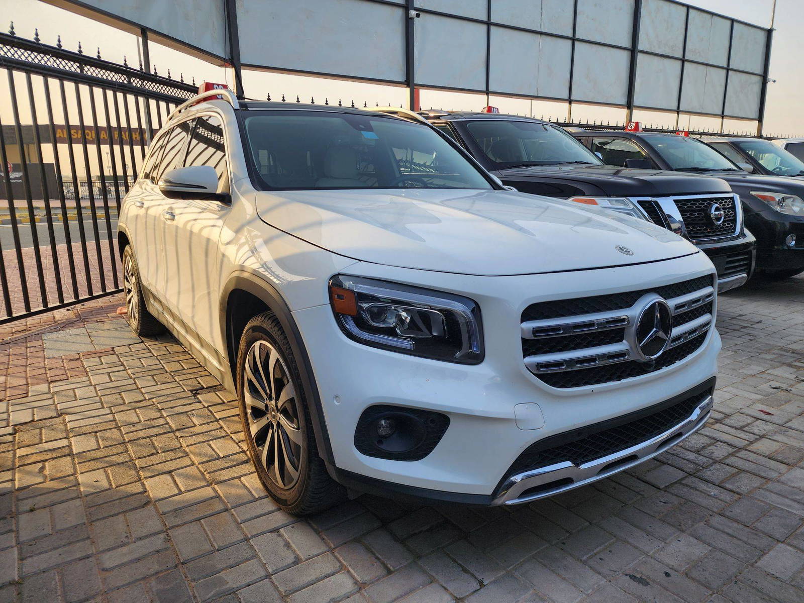 MERCEDES BENZ GLB 250 2022 - Marhaba Auction Used Cars - Image 3