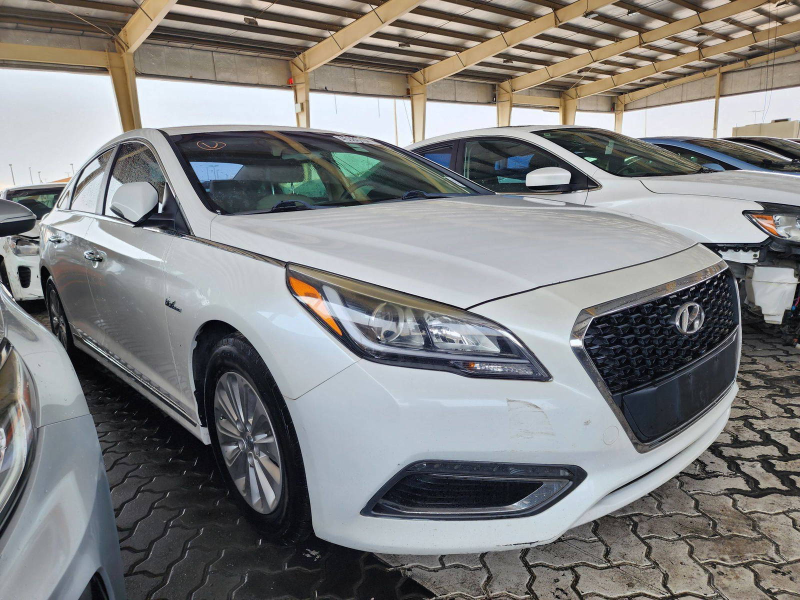 2016 HYUNDAI SONATA — 191763 Miles — Lot 45985764 — Souq - Marhaba Auctions Used Cars - Image 6