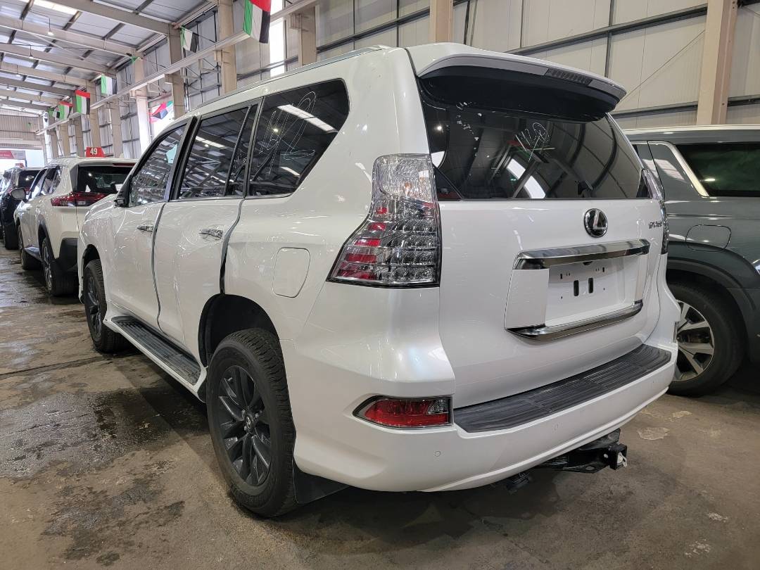 LEXUS GX 460 2023 - Marhaba Auction Used Cars - Image 3