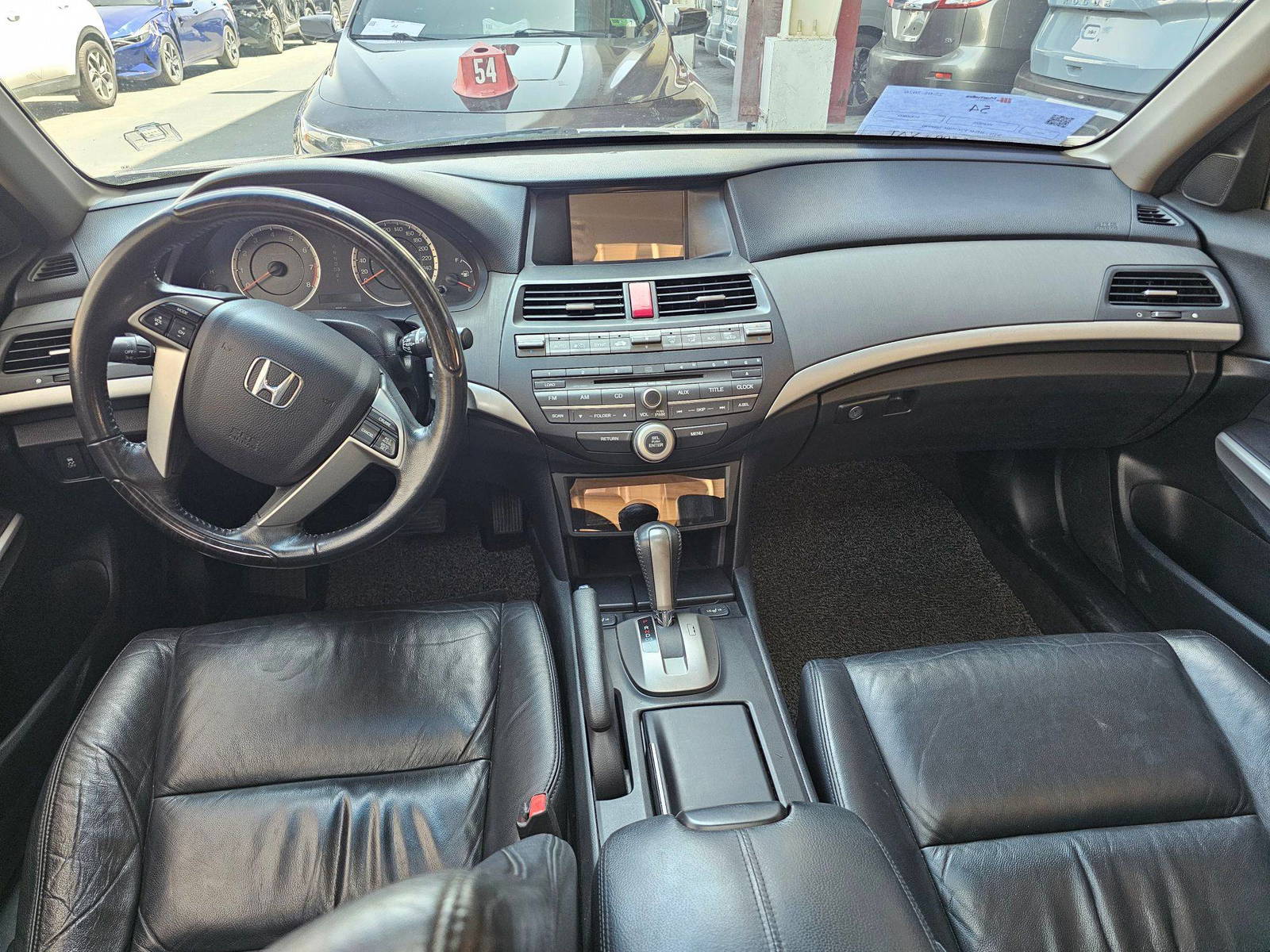 2011 HONDA ACCORD — 88297 KM — Lot C200990 — Souq - Marhaba Auctions Used Cars - Image 8