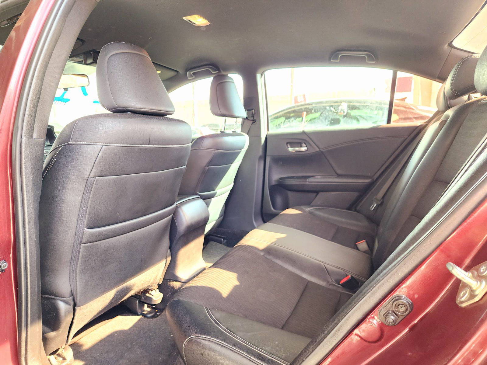 2017 HONDA ACCORD — 127732 Miles — Lot 77356984 — Souq - Marhaba Auctions Used Cars - Image 6