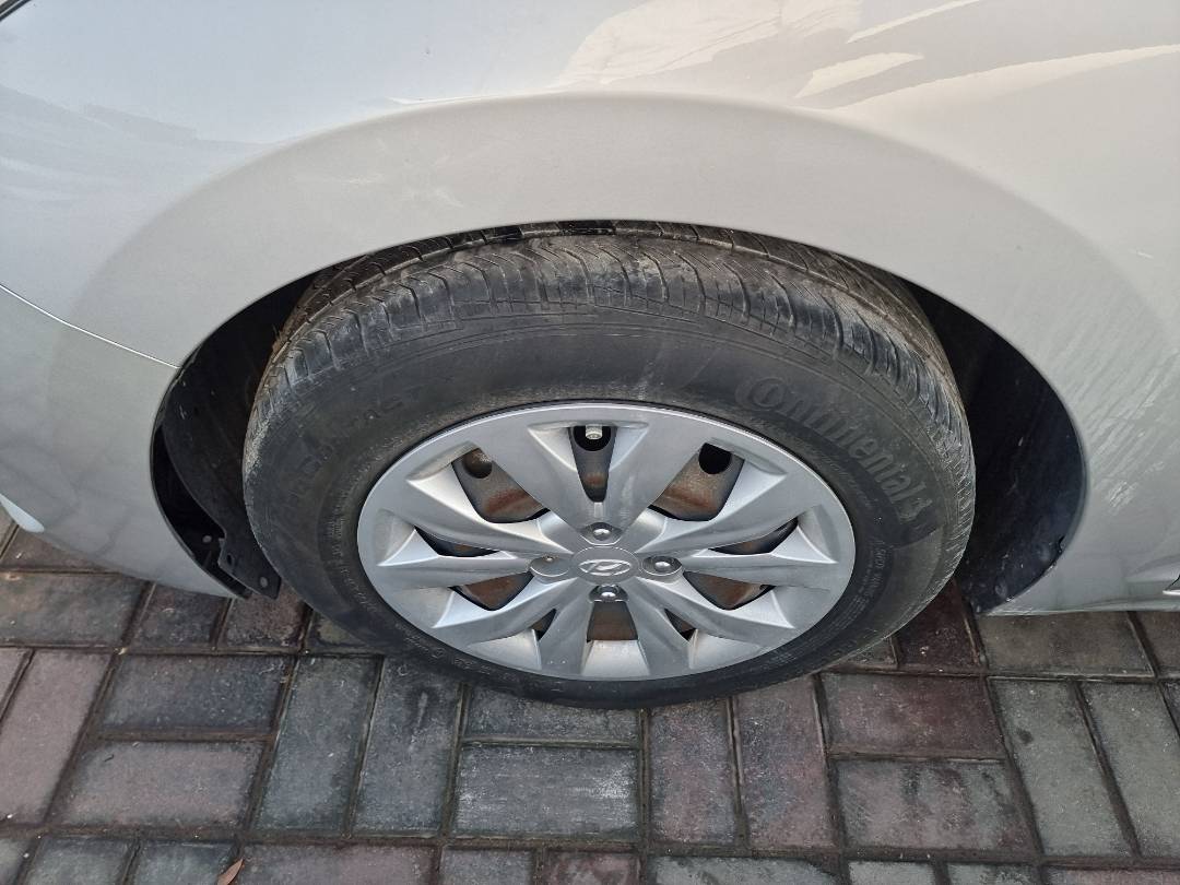 HYUNDAI ACCENT 2022 - Marhaba Auction Used Cars - Image 9