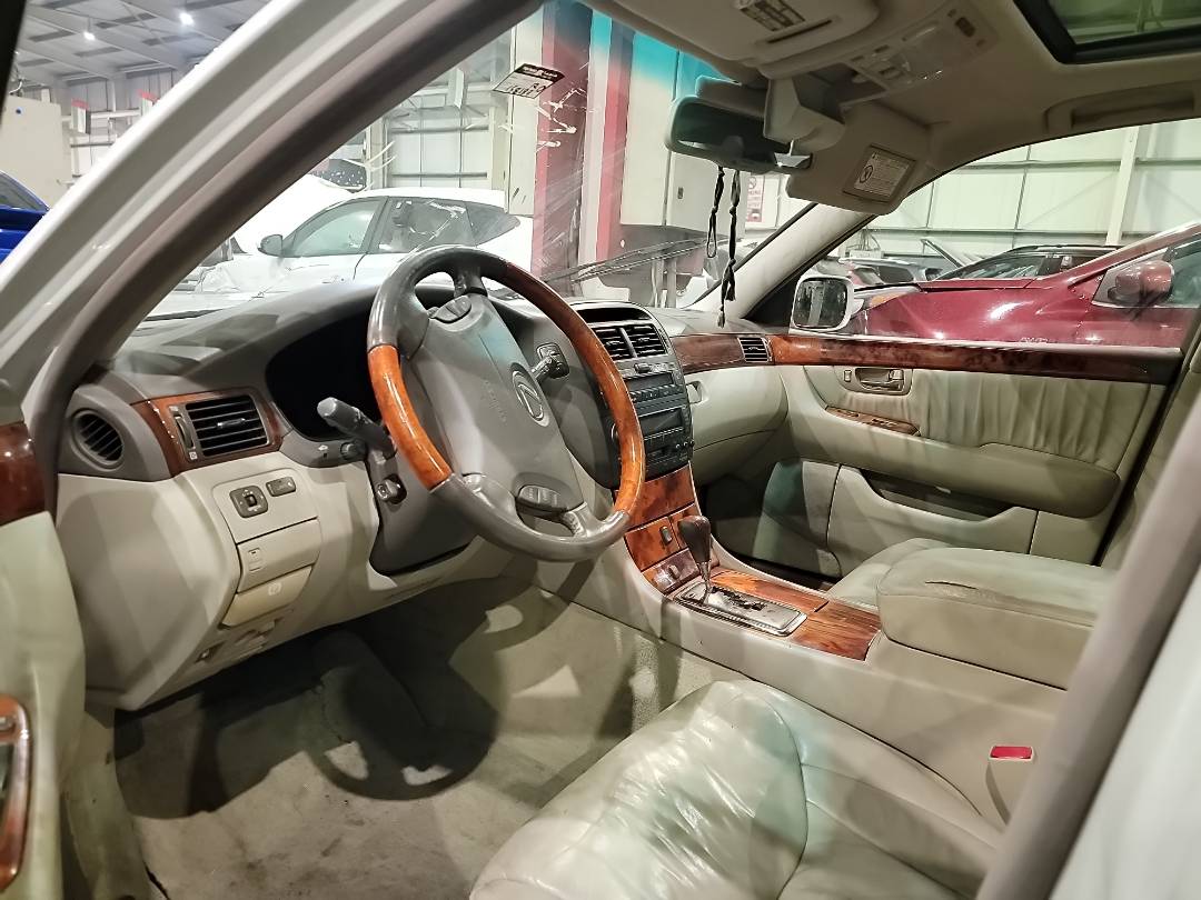 2001 LEXUS LS 430 — 158199 Miles — Lot 68743124 — Main - Marhaba Auctions Used Cars - Image 6