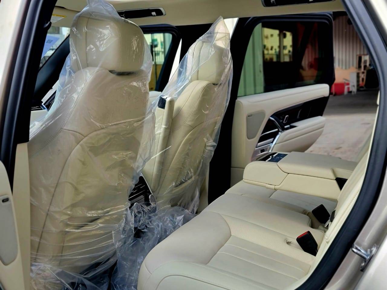 2023 LAND ROVER RANGE ROVER — 228 KM — Lot A076369 — Main - Marhaba Auctions Used Cars - Image 11