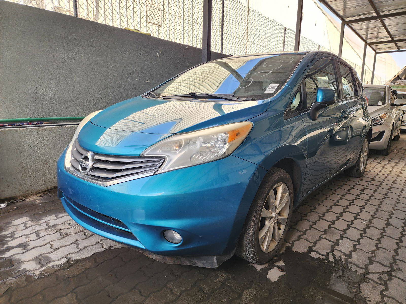 2014 NISSAN VERSA NOTE — 169586 KM — Lot 364917 — Al Quoz - Marhaba Auctions Used Cars - Image 5