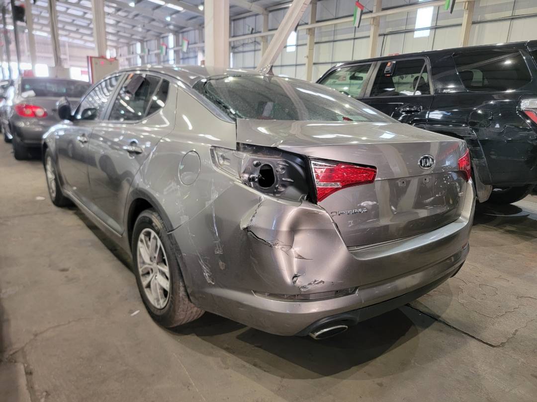 2012 KIA OPTIMA — 281680 Miles — Lot 77CG005379 — Main - Marhaba Auctions Used Cars - Image 4
