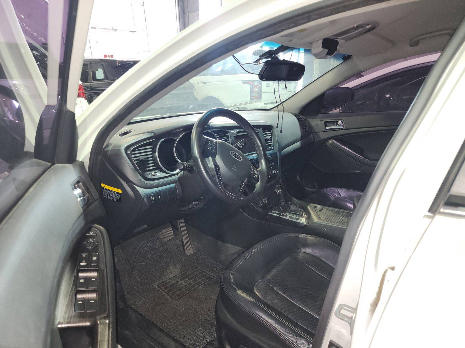 KIA K5 2012 - Marhaba Auction Used Cars - Image 9