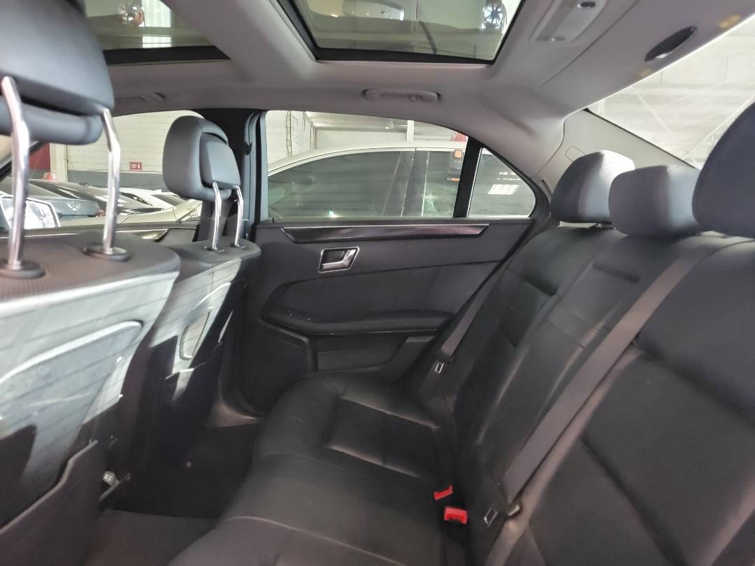 2010 MERCEDES BENZ E 350 — 192096 KM — Lot AA215075 — Main - Marhaba Auctions Used Cars - Image 7