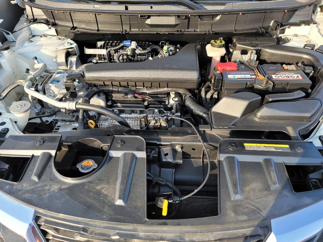 2017 NISSAN ROGUE — 124001 Miles — Lot TXHP556332 — Main - Marhaba Auctions Used Cars - Image 11