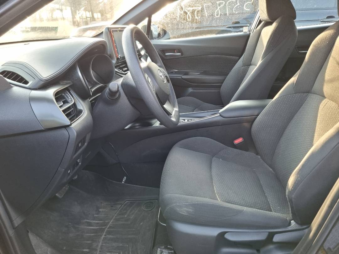 2019 TOYOTA C-HR — 98670 Miles — Lot 125487 — Souq - Marhaba Auctions Used Cars - Image 8
