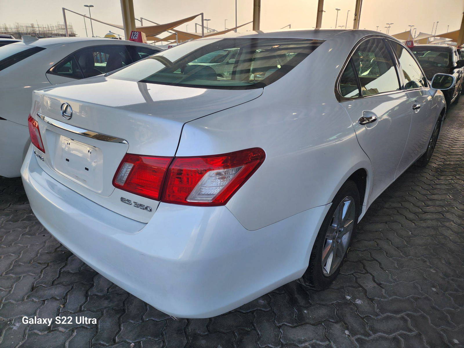 2008 LEXUS ES 350 — 113308 Miles — Lot 41013144 - Marhaba Auctions Used Cars - Image 4