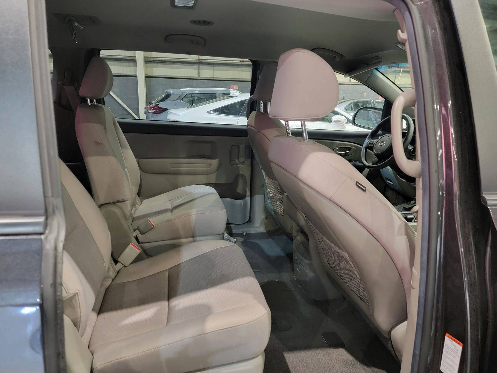 KIA SEDONA 2021 - Marhaba Auction Used Cars - Image 7