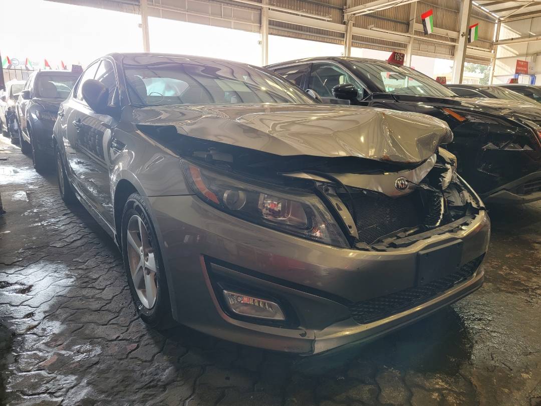 2015 KIA OPTIMA — 129981 Miles — Lot 74937934 — Main - Marhaba Auctions Used Cars - Image 4