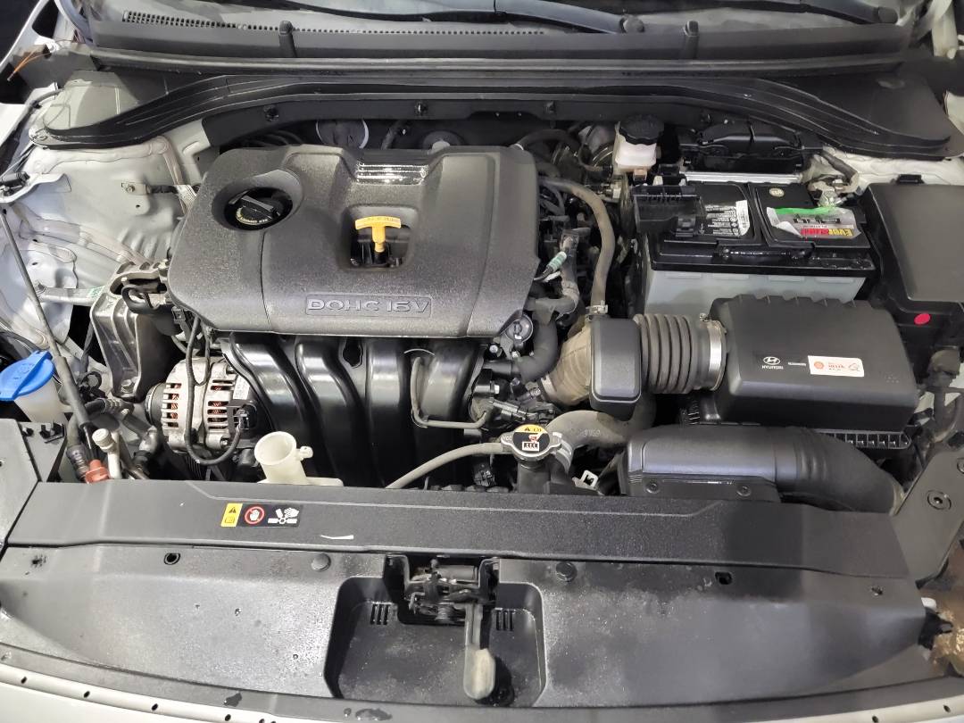 2019 HYUNDAI ELANTRA — 92204 Miles — Lot 60924604 — Main - Marhaba Auctions Used Cars - Image 10