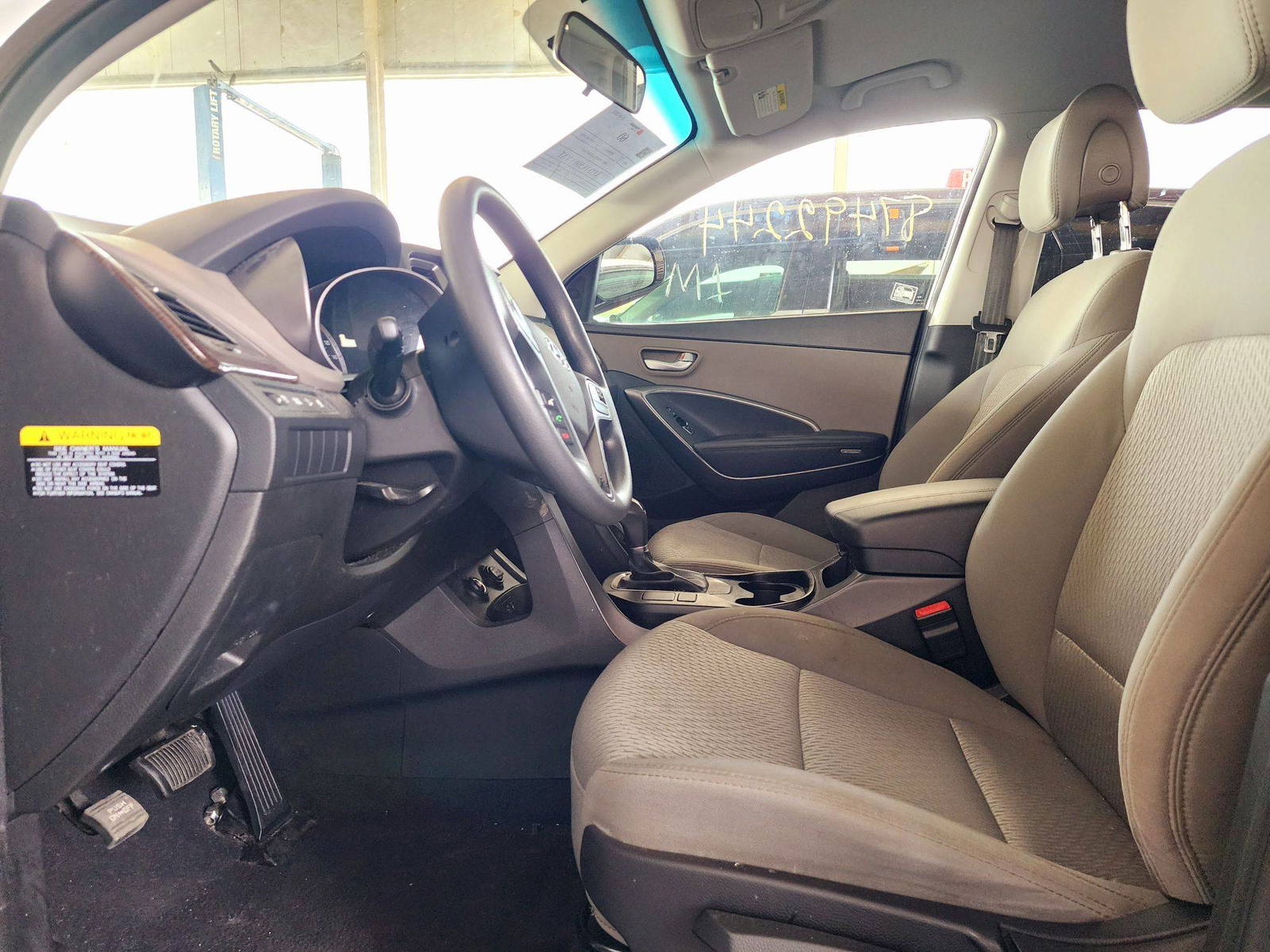 2018 HYUNDAI SANTA FE SPORT — 155073 Miles — Lot 87492244 — Souq - Marhaba Auctions Used Cars - Image 8