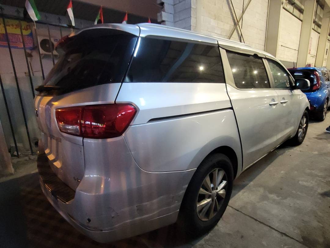 2016 KIA SEDONA — 60483 Miles — Lot 67407034 — Main - Marhaba Auctions Used Cars - Image 4