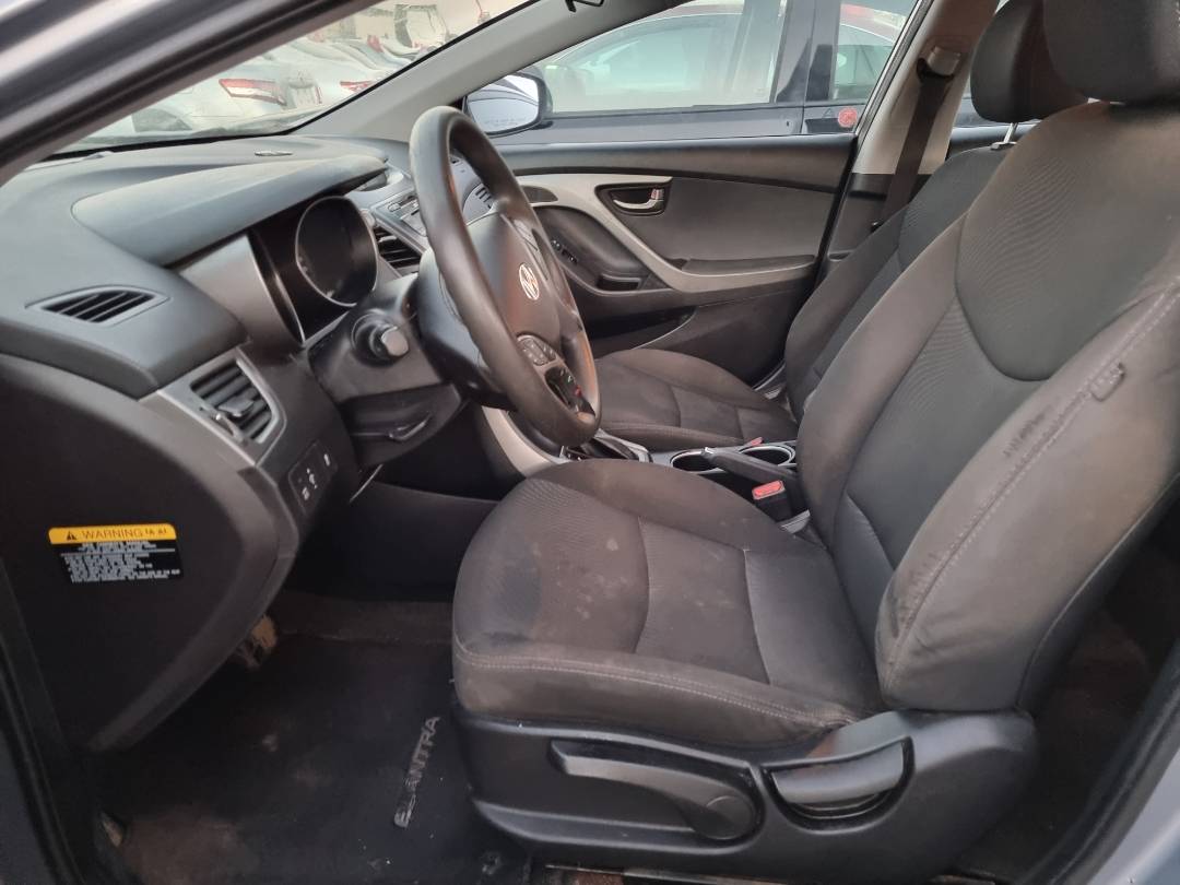 2015 HYUNDAI ELANTRA — 211417 KM — Lot 72318604 — Ind. 12 - Marhaba Auctions Used Cars - Image 6