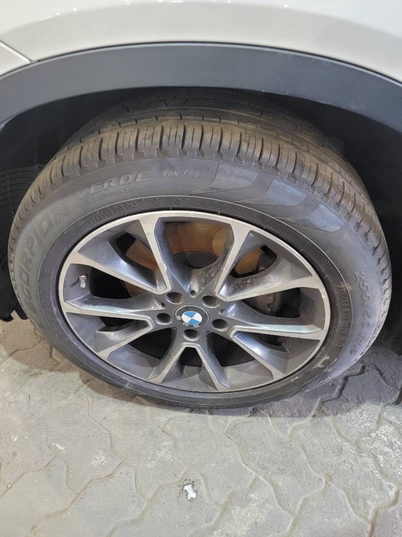 BMW X5 SDRIVE35I 2018 - Marhaba Auction Used Cars - Image 10