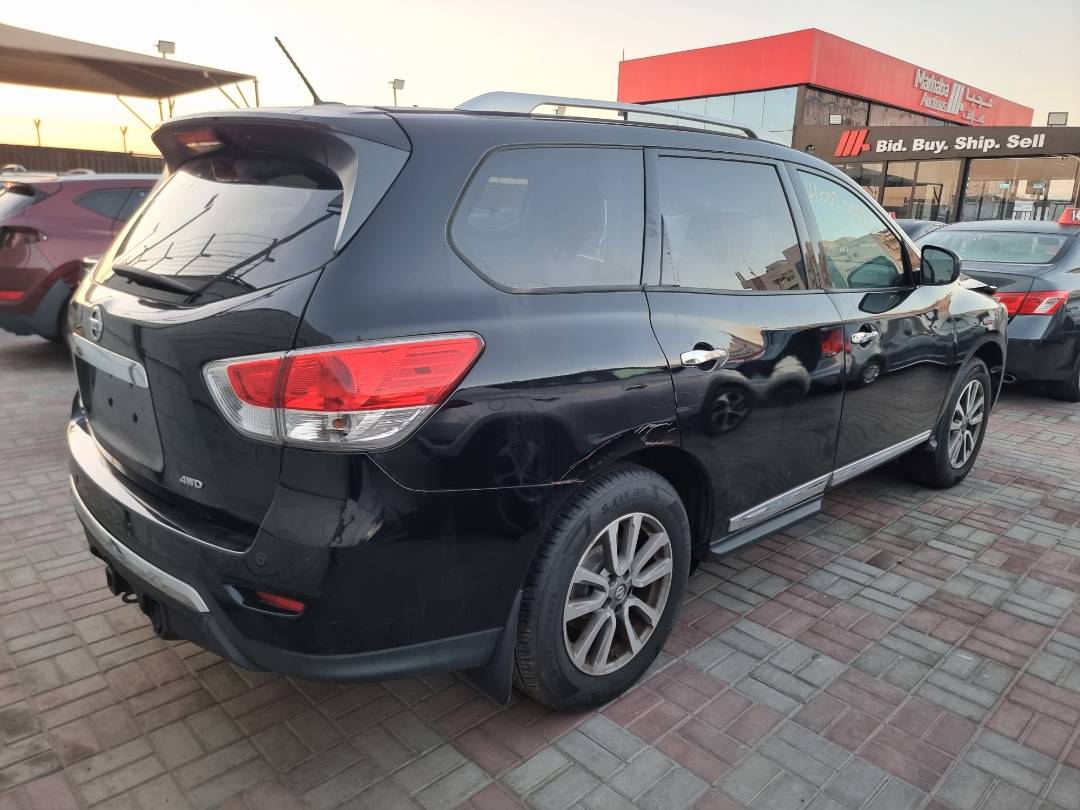 2014 NISSAN PATHFINDER — 153177 Miles — Lot 215478 — Ind. 12 - Marhaba Auctions Used Cars - Image 4