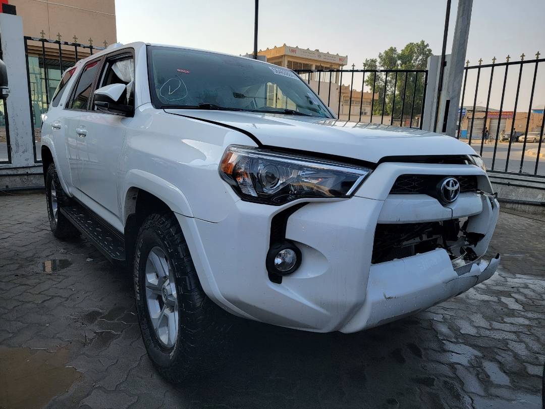 2016 TOYOTA 4RUNNER SR5 — 161918 Miles — Lot 5321518 — Main - Marhaba Auctions Used Cars - Image 4