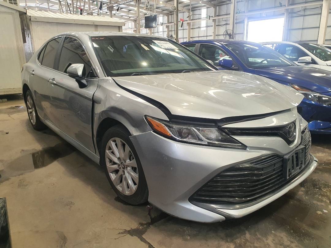 2018 TOYOTA CAMRY — 189205 Miles — Lot U563220 — Main - Marhaba Auctions Used Cars - Image 4