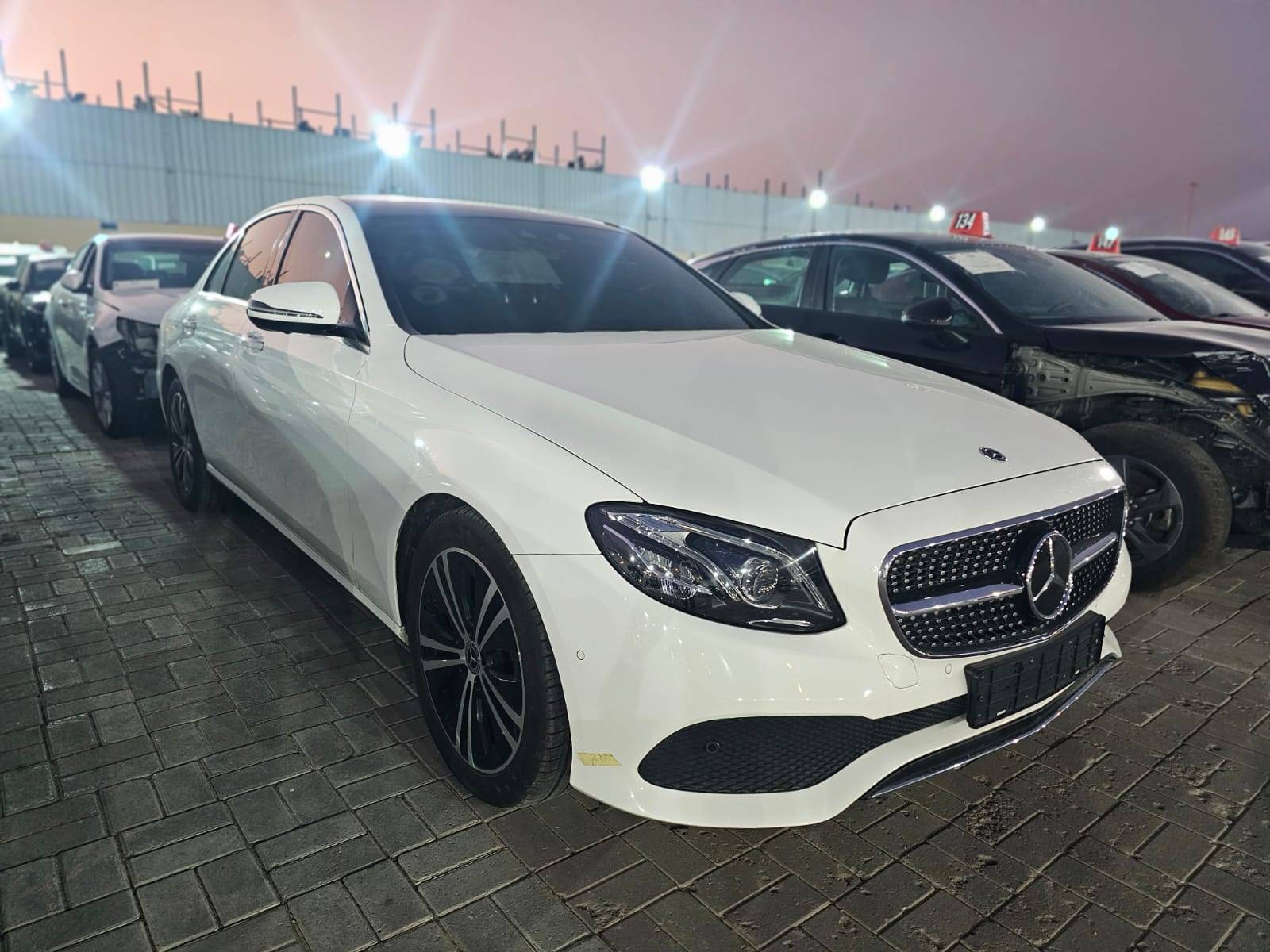 2020 MERCEDES BENZ E-300 — 97240 KM — Lot 772222 - Marhaba Auctions Used Cars - Image 5