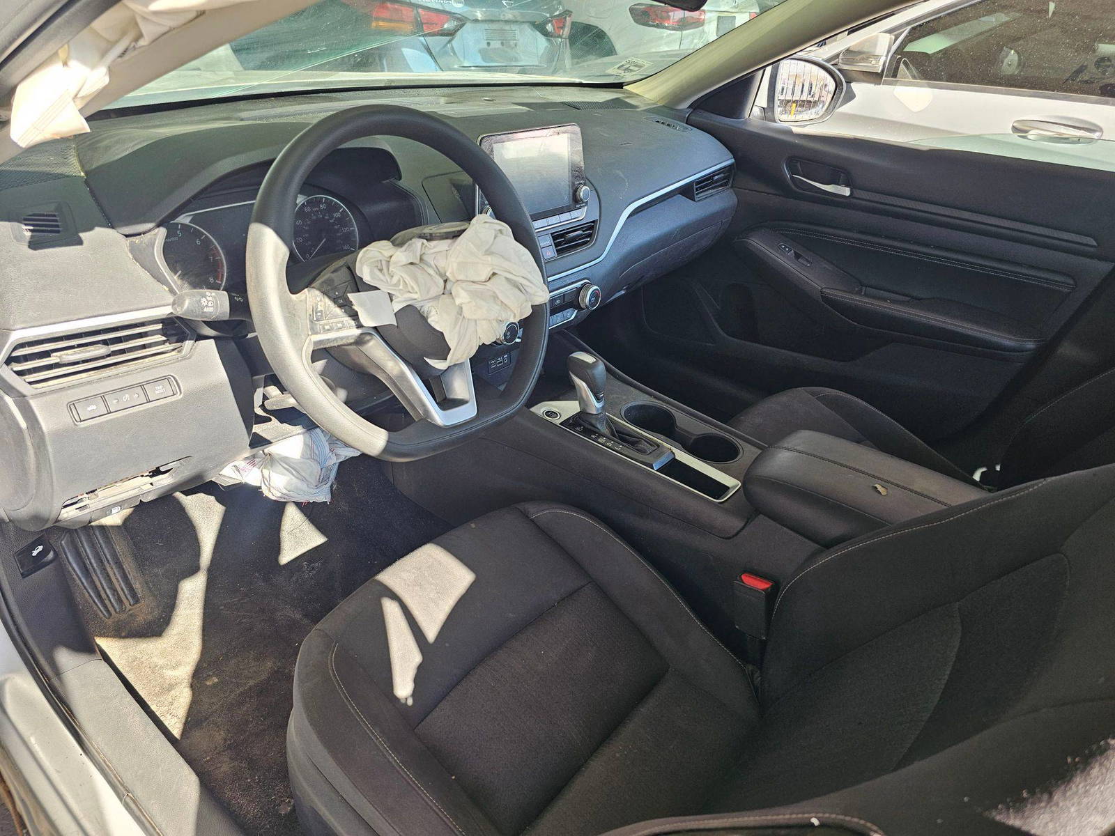 2019 NISSAN ALTIMA — 158136 Miles — Lot 211625 — Main - Marhaba Auctions Used Cars - Image 8